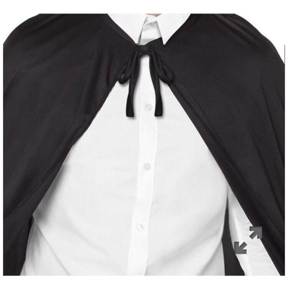 Spirit Halloween Adult Black Hooded Cape Costume One Size Fits Most Cloak‎ NIB - Picture 3 of 12